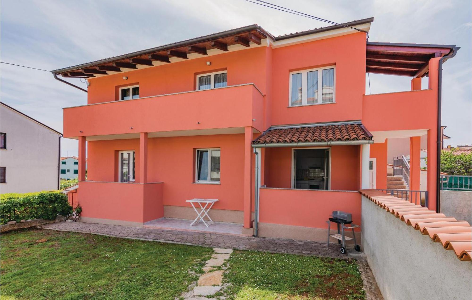 1 Bedroom Lovely Apartment In Rovinj Exterior foto